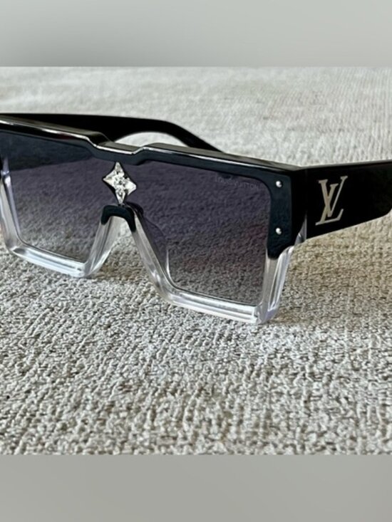 ℒLouis Vuitton· Accessories - ℒLouis Vuitton Sunglasses